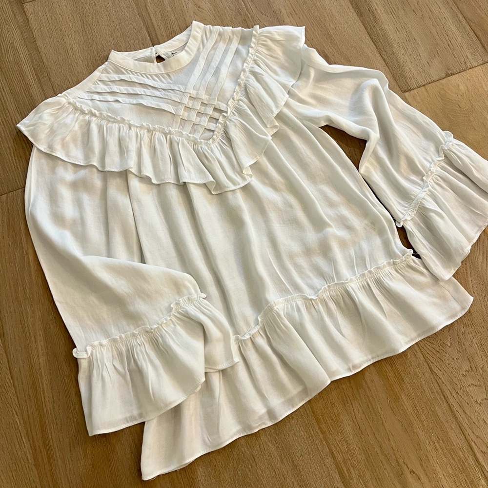 Max Studio Ivory Ruffled Blouse